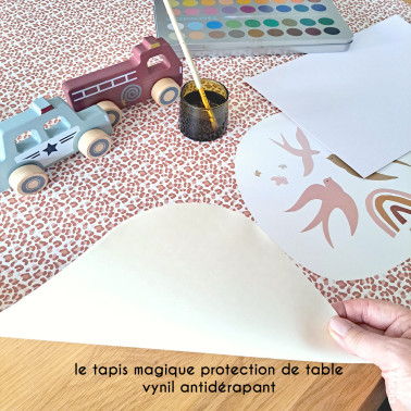 Tapis chemin de table Motif Hirondelle Red Poppies